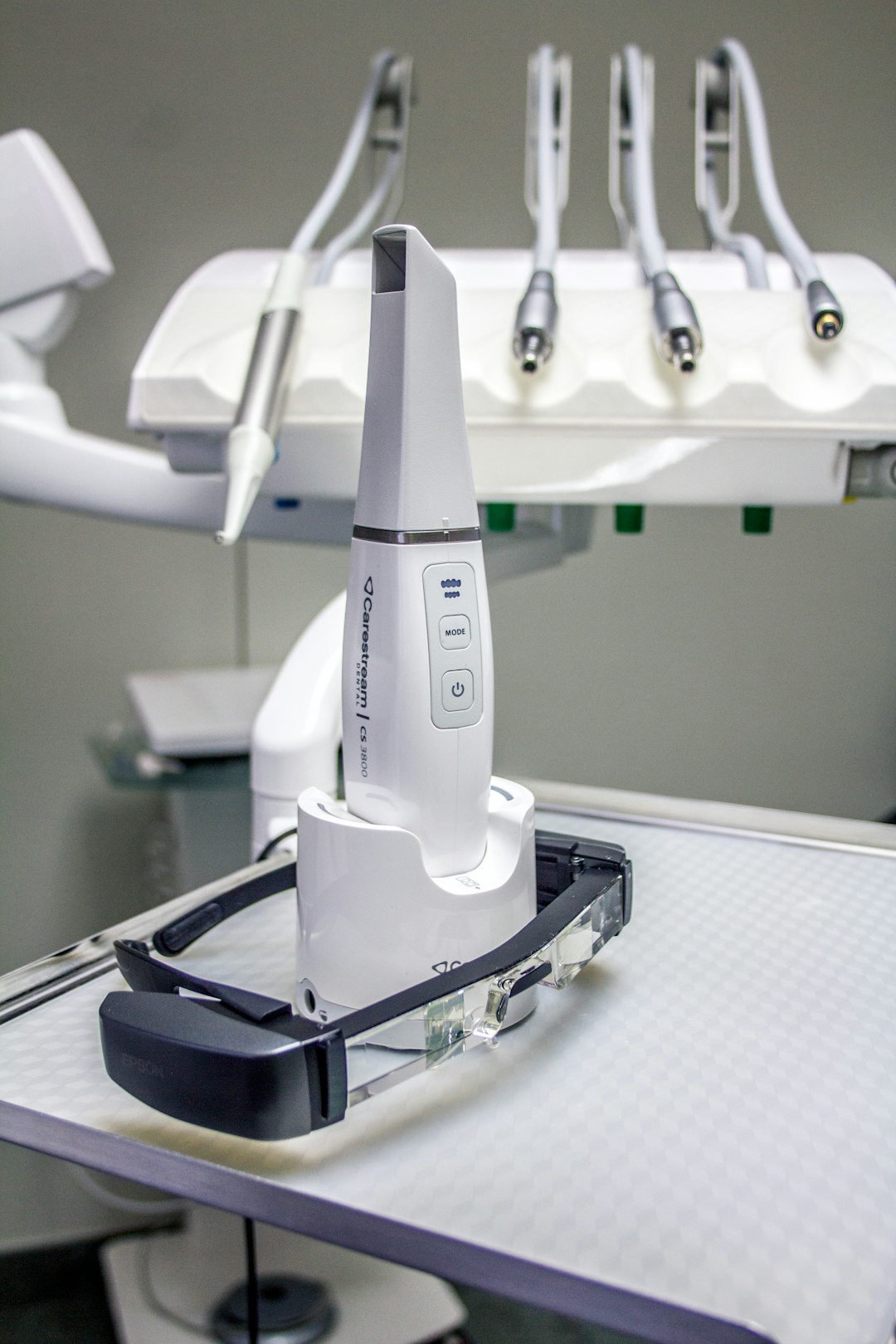 Enhancing Your Smile with Teeth Whitening Services